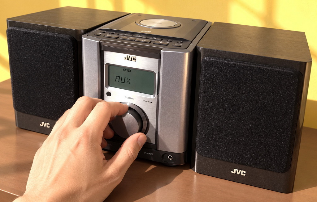 JVC UX-1000.jpg