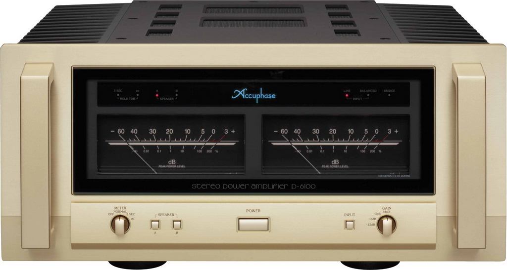 Accuphase P-7300 2.jpg