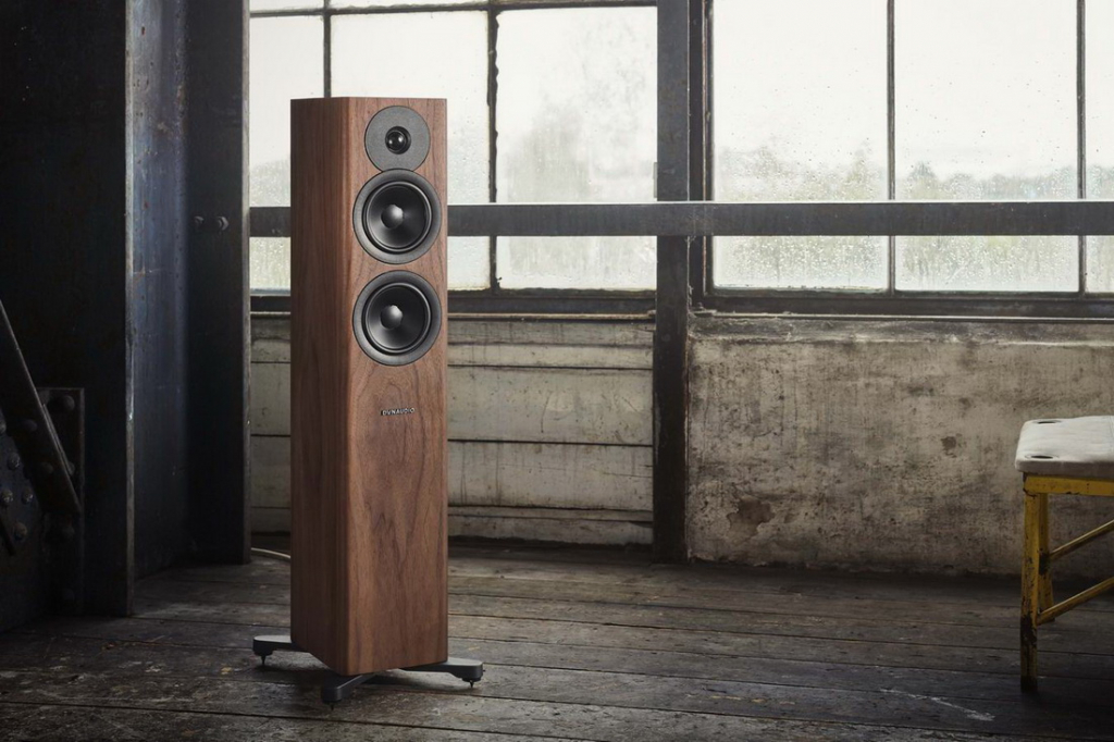 Dynaudio Evoke 30 1.jpg