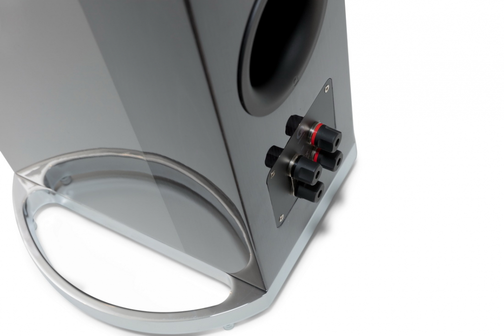 Q ACOUSTICS_Concept 500_Silver_Ebony_Back_Detail.jpg