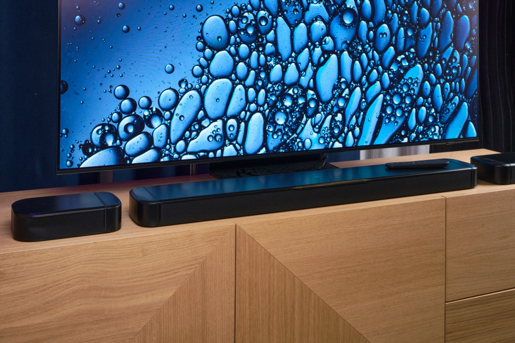 jbl-bar-800-mk2-soundbar-rears-3-seiten-links-2-1-1080x720.jpg
