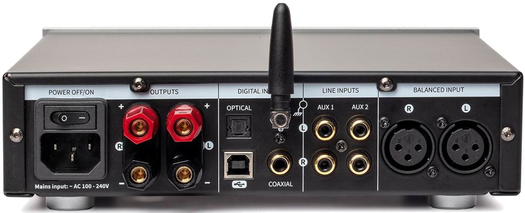 Creek 4040_Rear_2mb.jpg