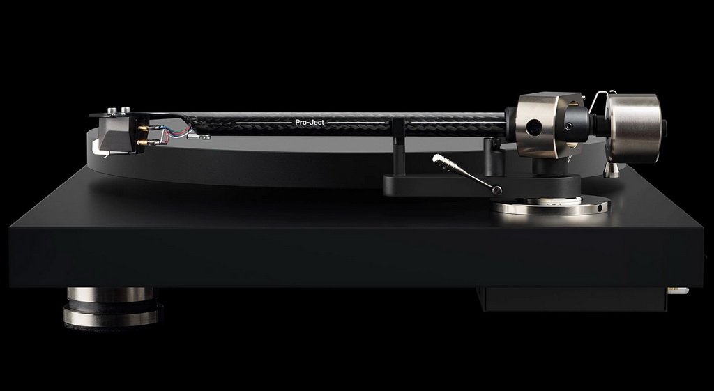 Debut-PRO-Carbon-Aluminum-Tonearm-Profile.jpg