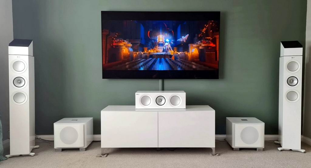 kef_r_series_cinema.jpg