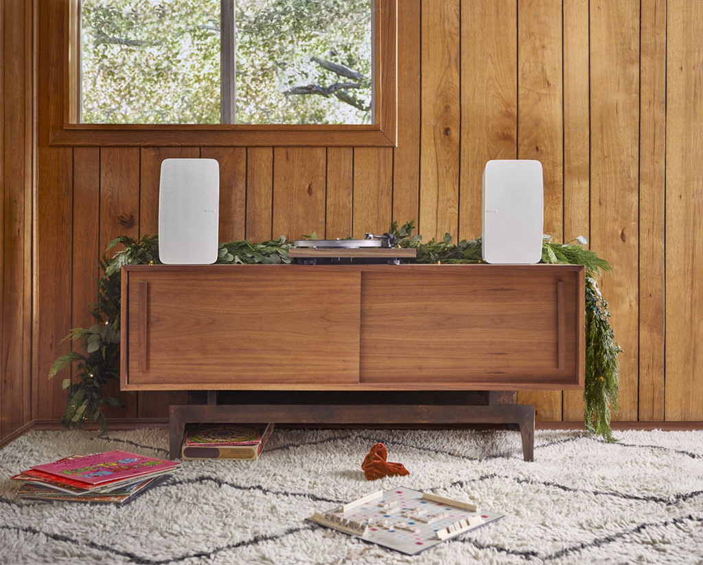 Sonos Five Wireless Speaker (White) 8.jpg
