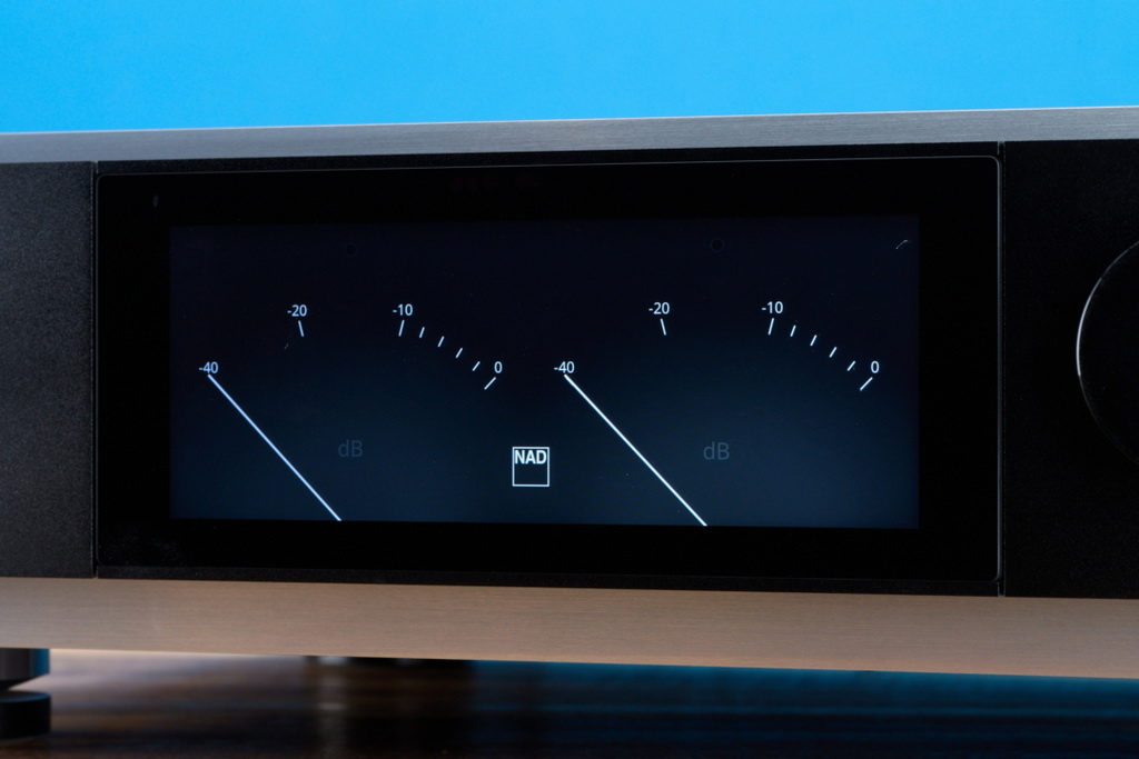 nad-m66-display-vu-meter-1-1080x720.jpg