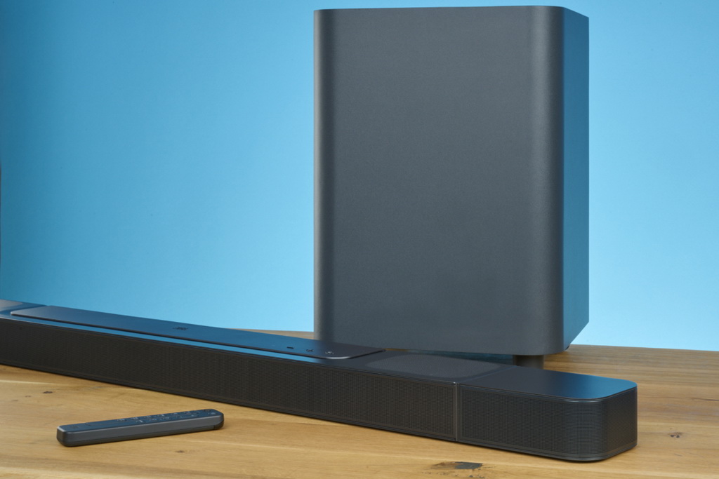 jbl-bar-800-mit-sub-fernbedienung-1080x720.jpg