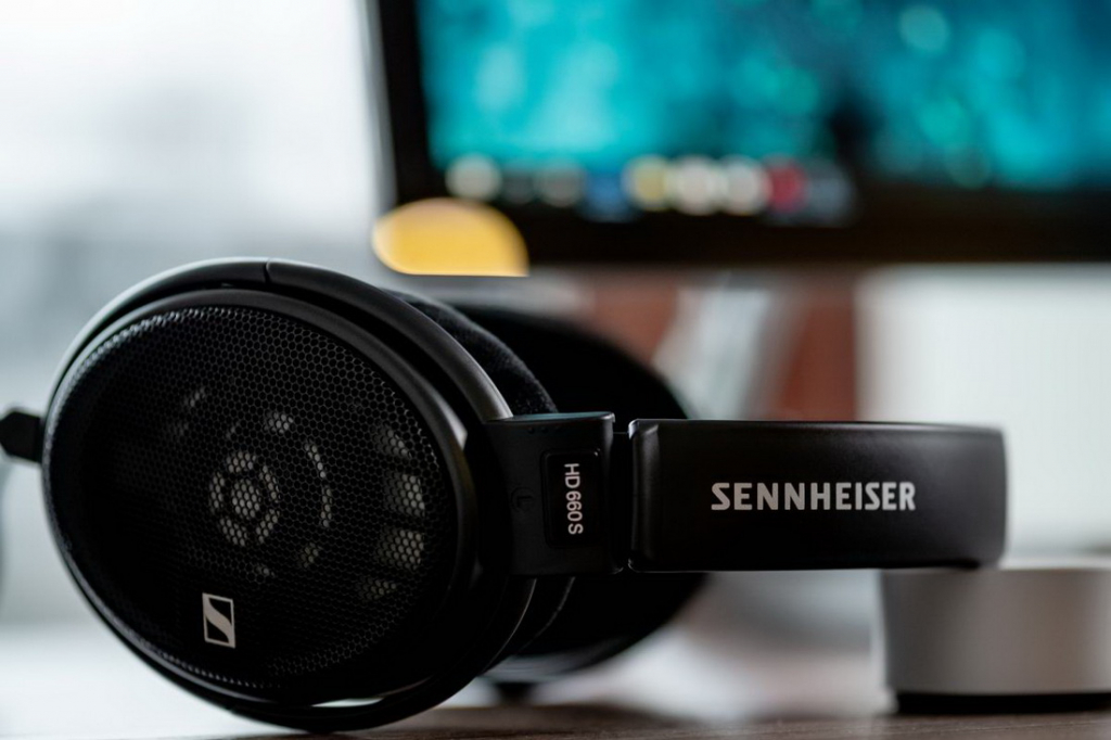 Sennheiser-HD-660-S-9-sw.jpg