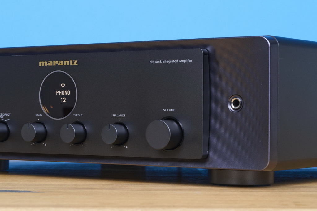 marantz-model-40n-schraeg-rechts-detail-1080x720.jpg