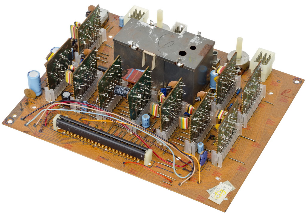 Magnavox-Odyssey-Motherboard-FL.jpg