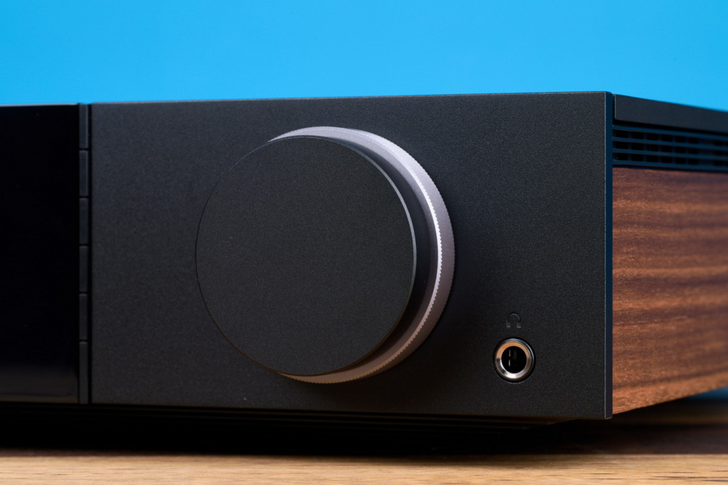 cambridge-audio-evo-300-volume-regler-kh-2-1080x720.jpg