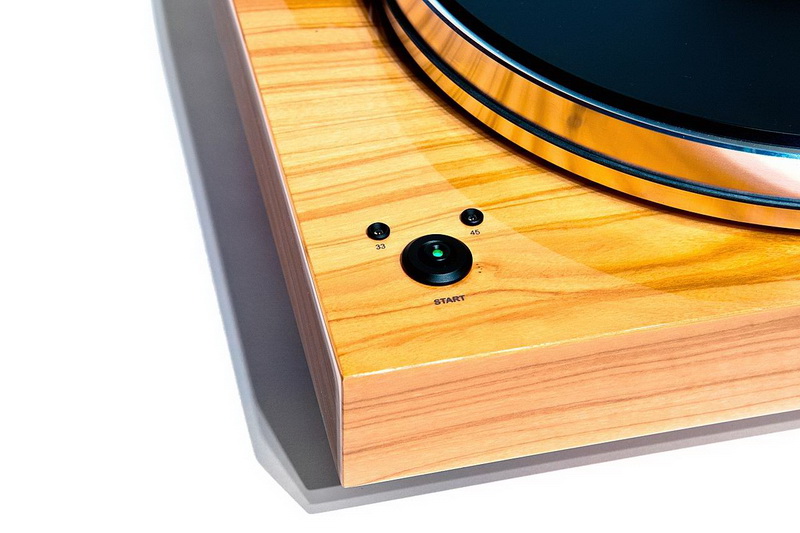 Pro-Ject Xtension 9 Evolution Superpack 03.jpg