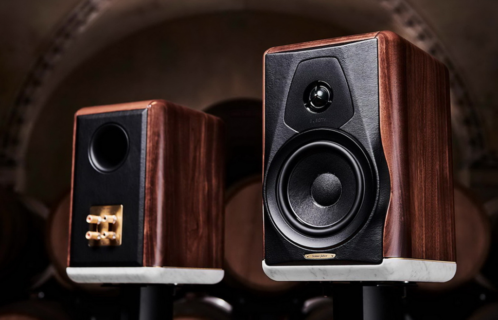 Sonus Faber Electa Amator III 77.jpg