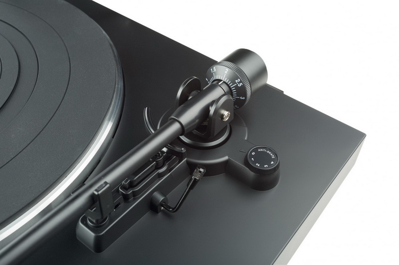 Audio-Technica AT-LP3 black 7.jpg