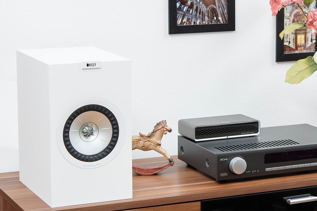 KEF-Q350-07.jpg