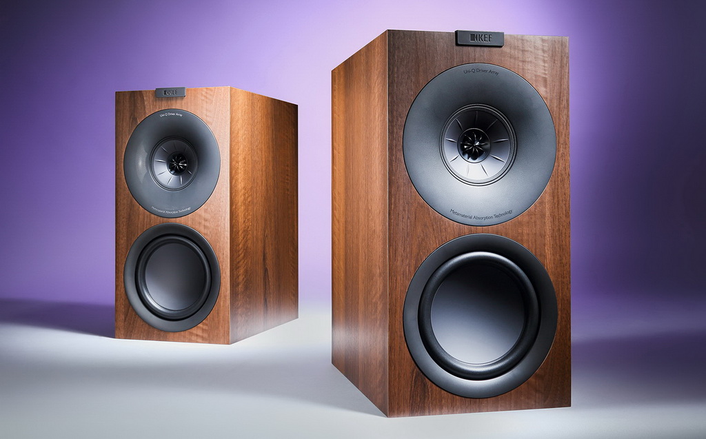 KEF_Q-Serie_Aufm_Lila-4.jpg