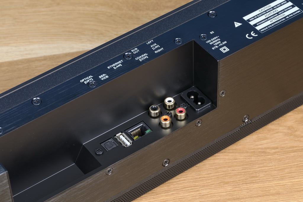 canton-smart-soundbar-9-anschluesse-detail2.jpg