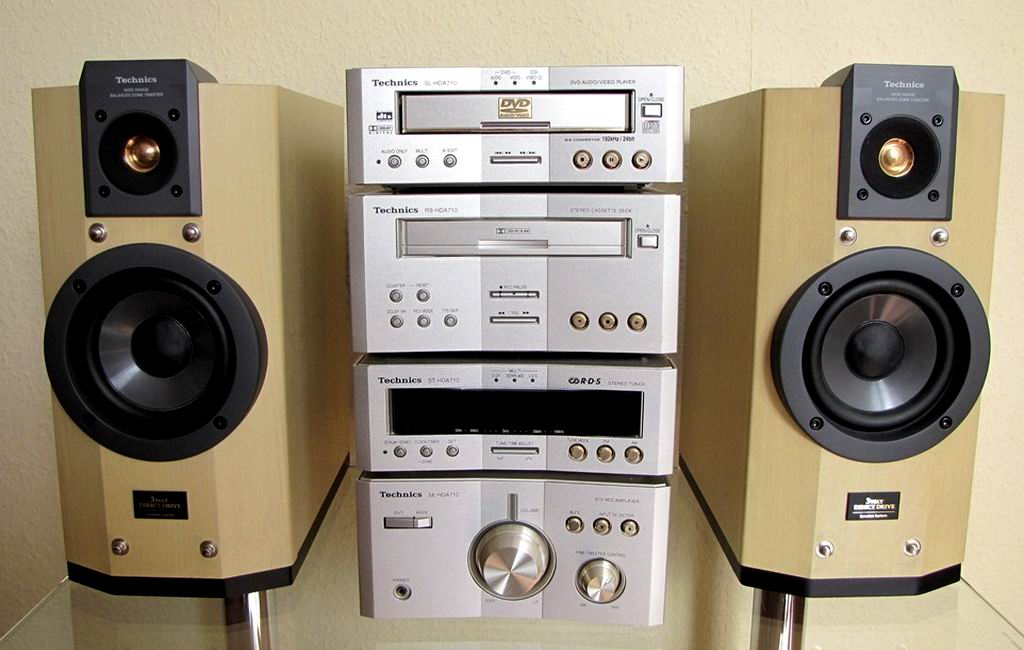 Technics SC-HDA710.jpg