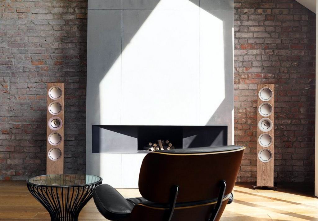 KEF R11 Meta 6.jpg