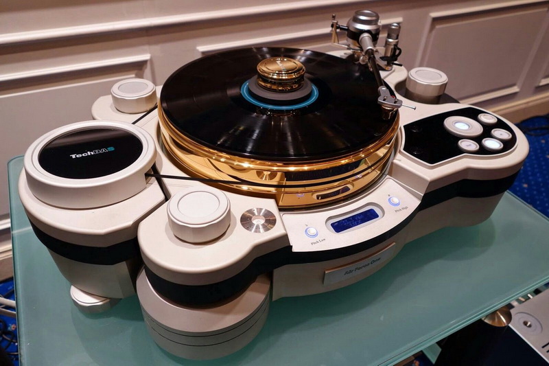 TechDAS Air Force One Premium.jpg