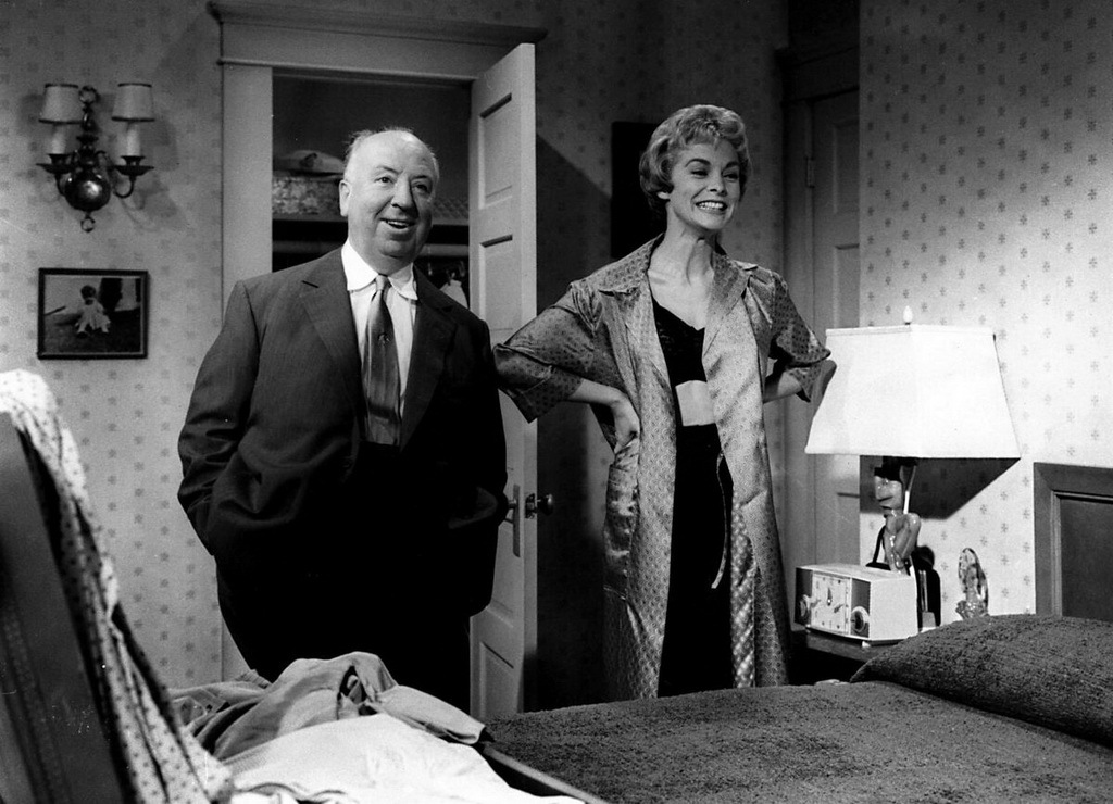 Alfred Hitchcock ewee.jpg