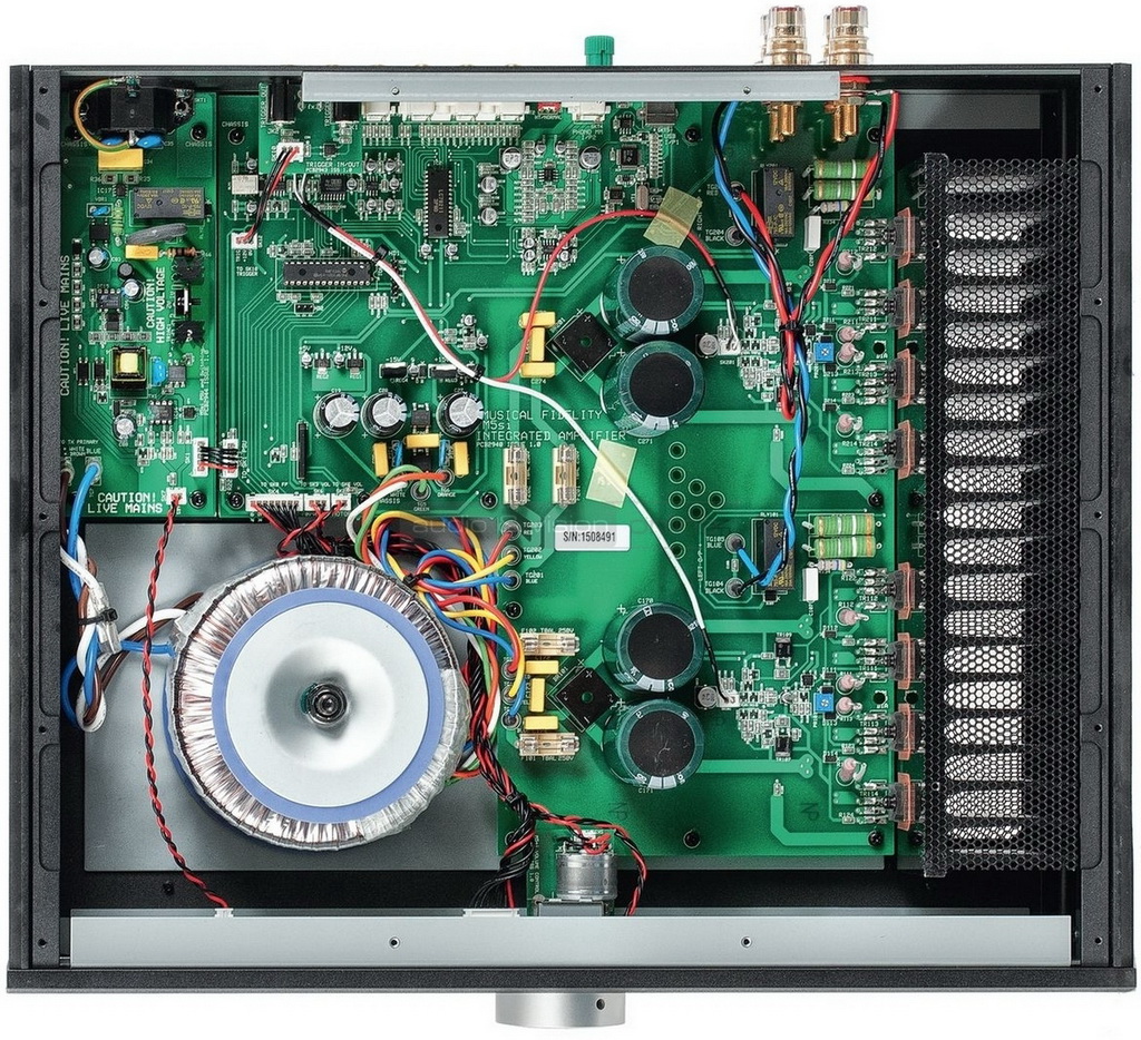 Musical-Fidelity-M5si-inside_big.jpg