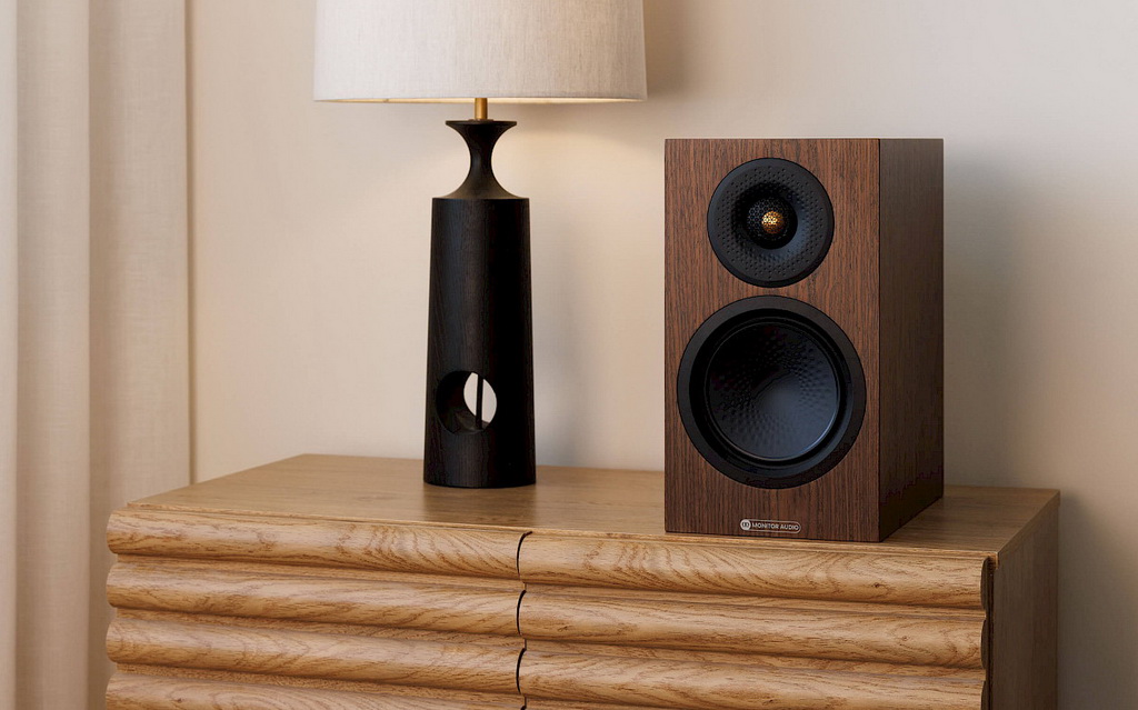 ma_silver_8g_50_walnut.2000x0.jpg