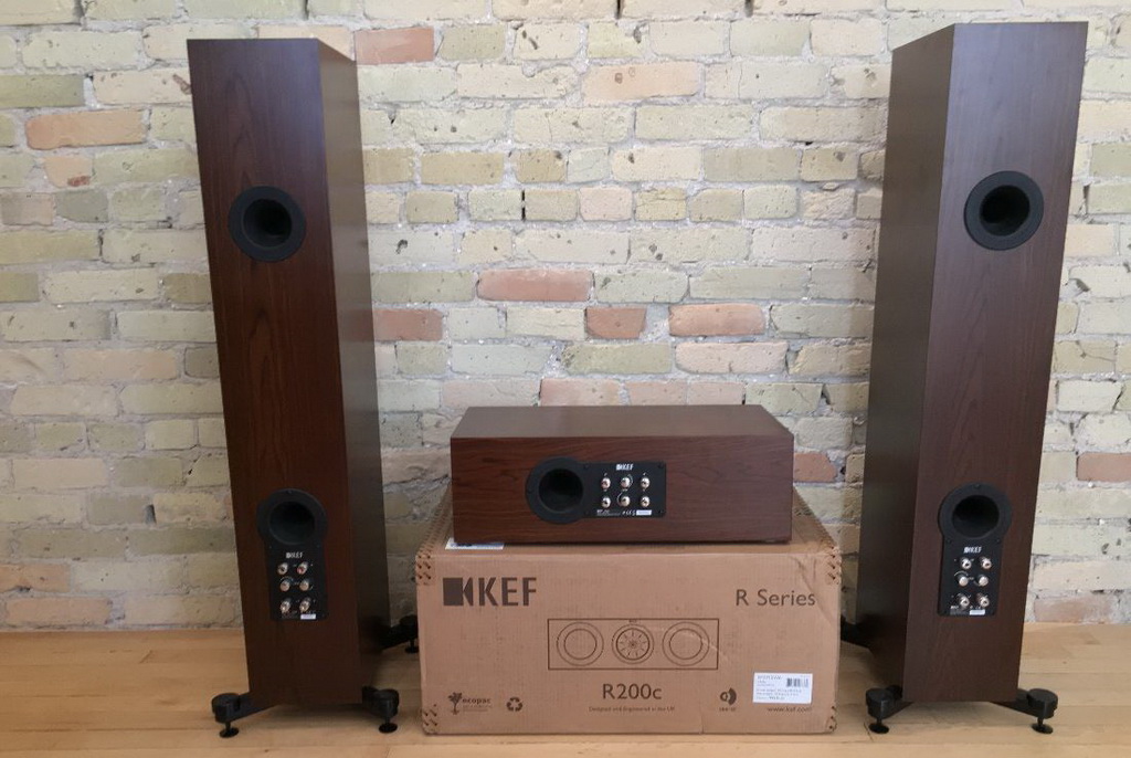 1189402-96789551-kef-r500-amp-r200c-in-walnut-3000-obo-mint.jpg