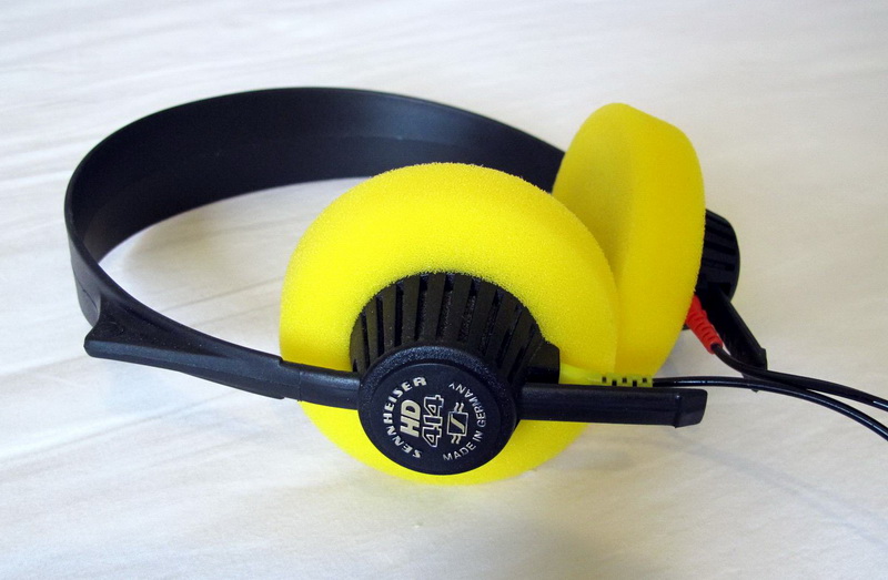 Sennheiser HD-414.jpg