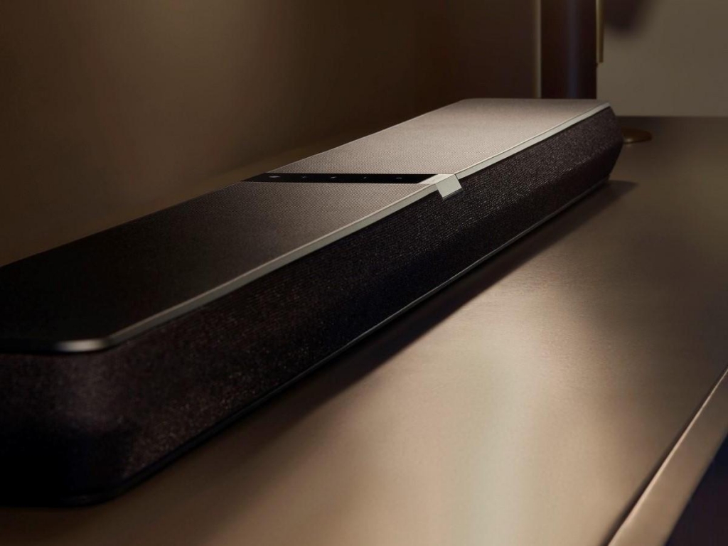 bowers_wilkins_panorama_3_dolby_atmos_soundbar_thumb1200_4-3.jpg