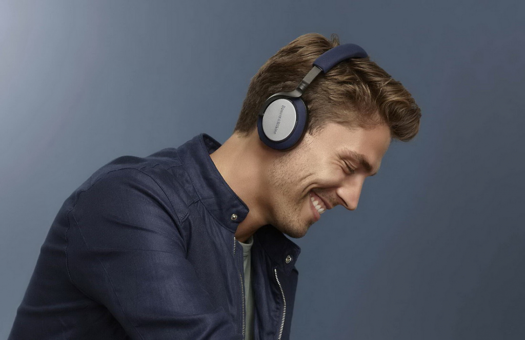 Bowers Wilkins PX5 Blue