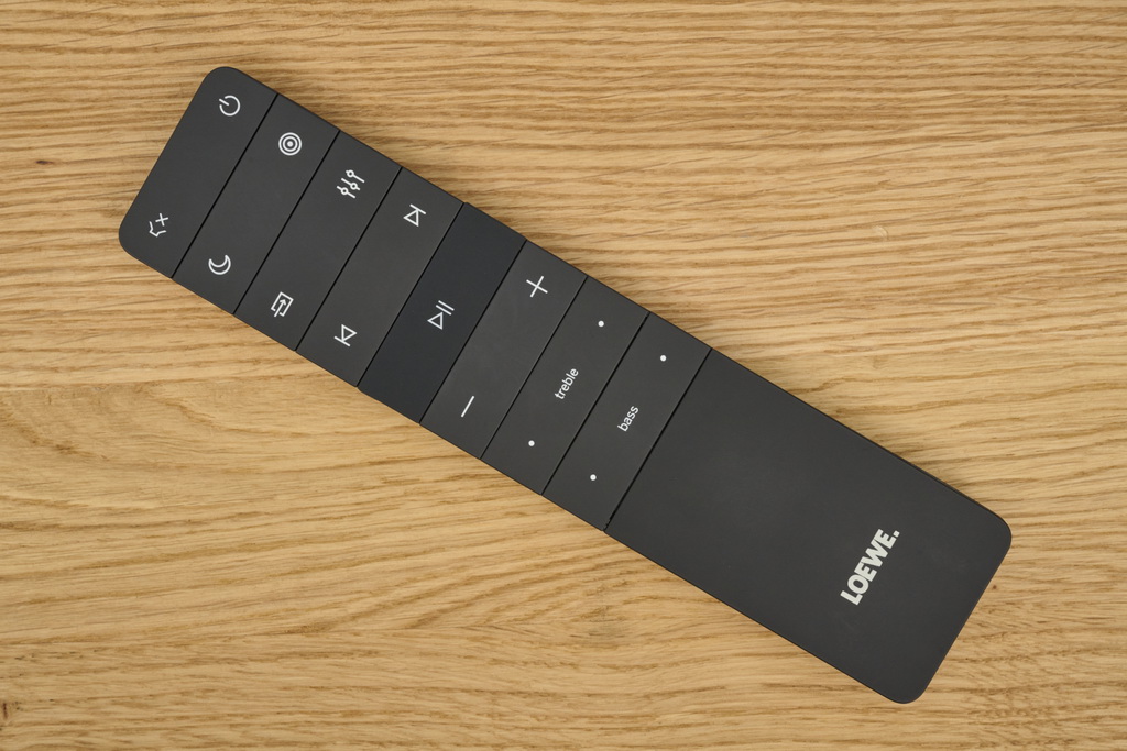loewe-klang-bar5-mr-fernbedienung-2048x1365.jpg