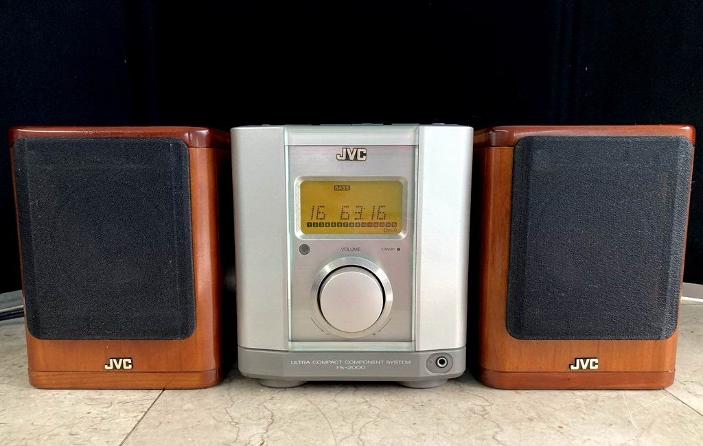 JVC UX-2000.jpg