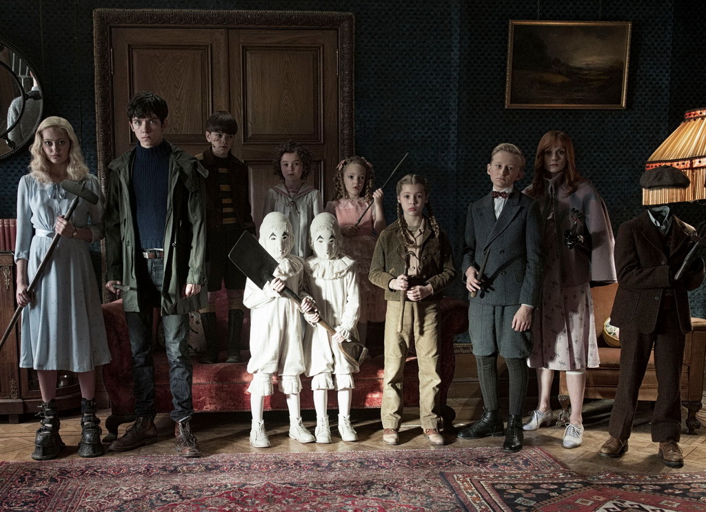 Miss Peregrine's Home for Peculiar Children 2.jpg