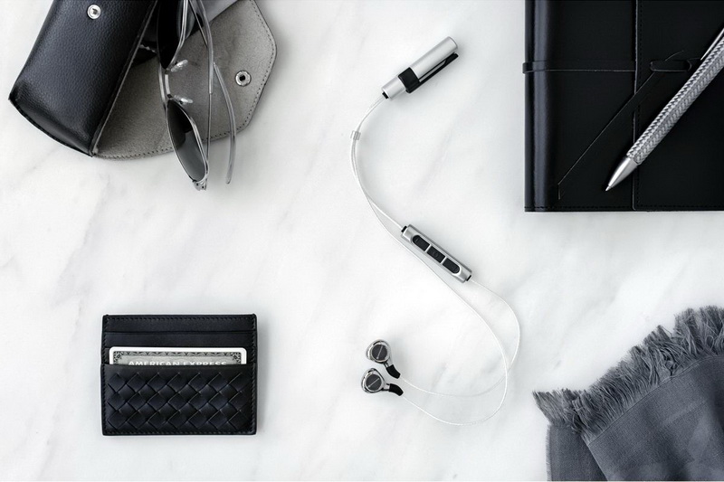 BEYERDYNAMIC XELENTO REMOTE 58.jpg