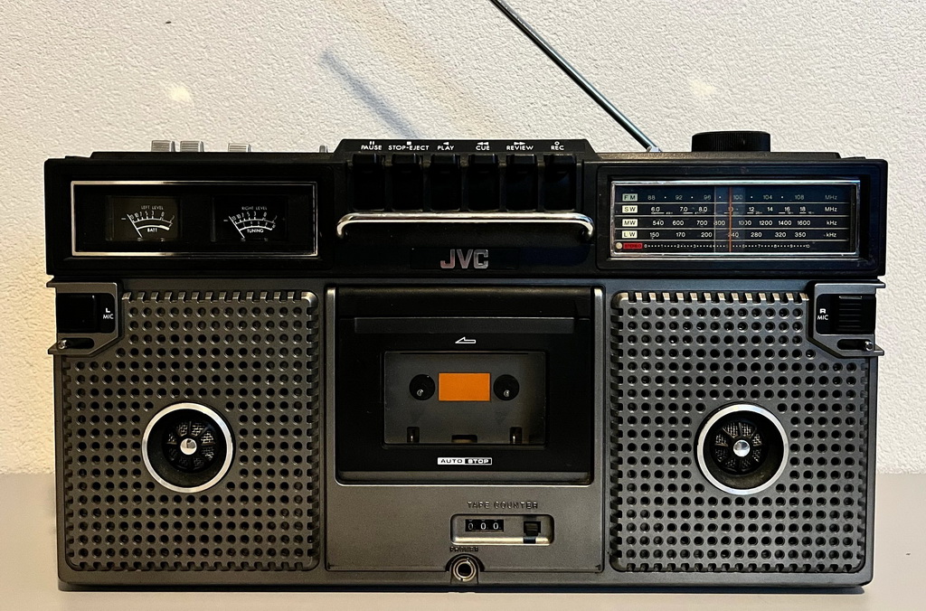 JVC RC-717.jpg