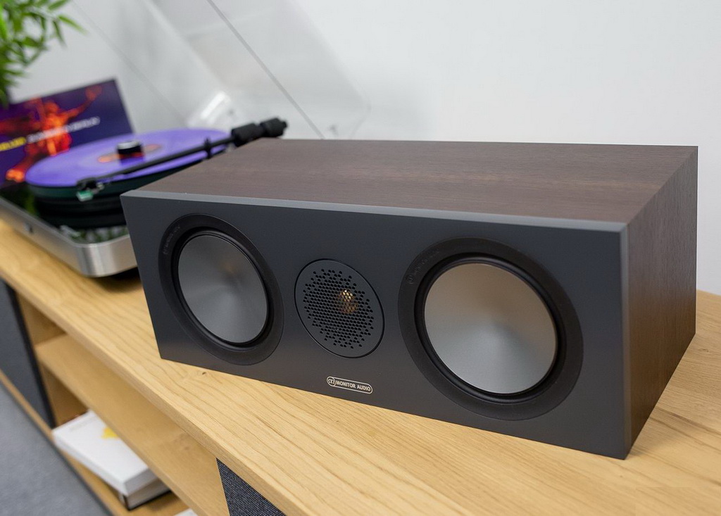 Monitor-Audio-Bronze-C150-Center-01.jpg