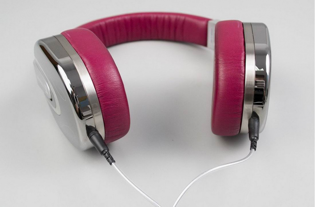 Ultrasone Edition Julia 2.jpg