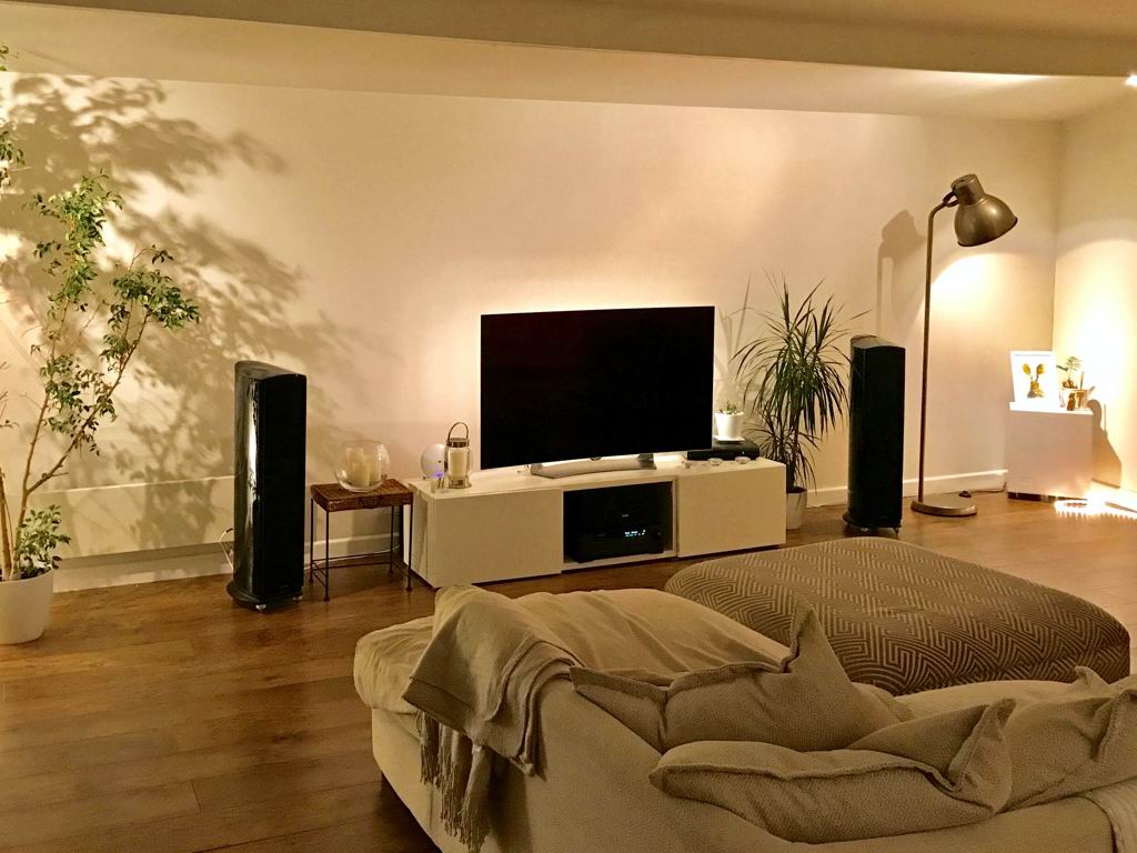 quadz3room.jpg