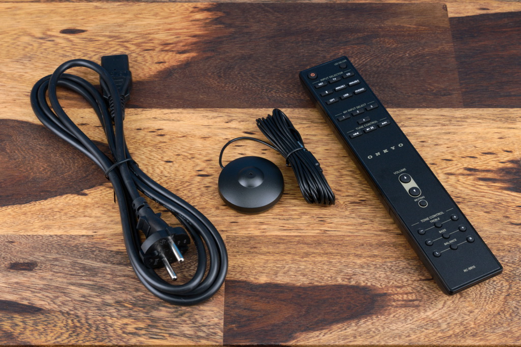 onkyo-a-50-zubehoer-1080x720.jpg
