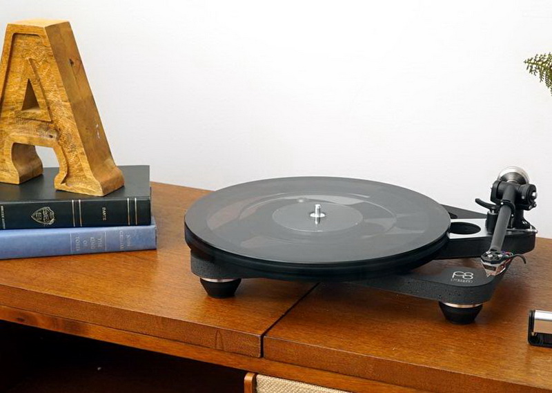 Rega Planar 8.jpg