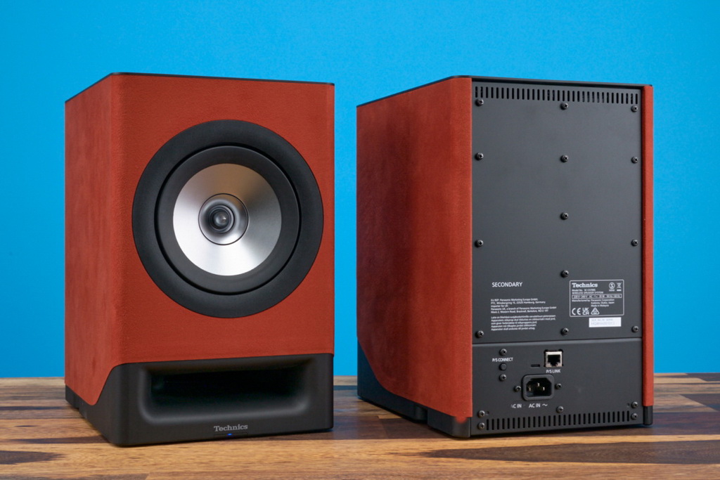 technics-sc-cx700-vorderseite-rueckseite-1080x720.jpg