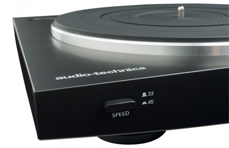 Audio-Technica AT-LP3 black 9.jpg