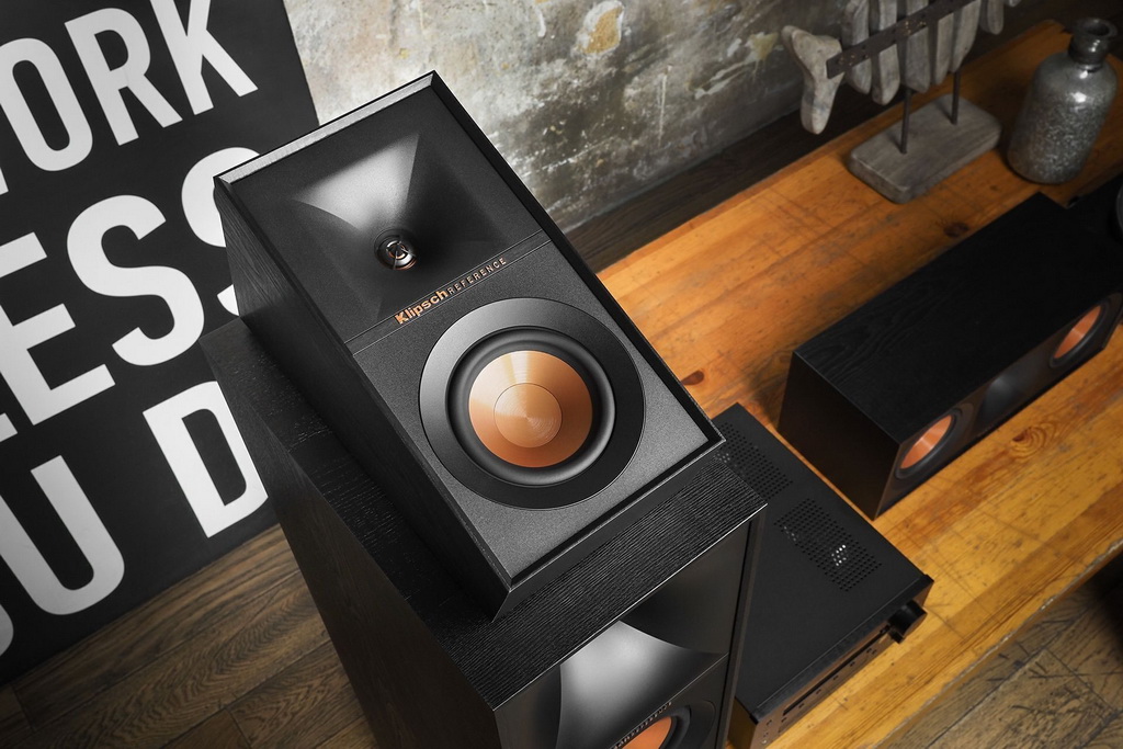 Reference R-600F 6.jpg