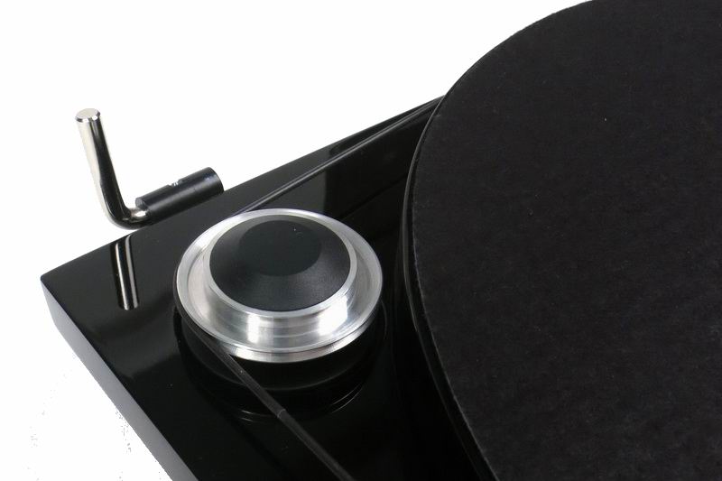 Pro-Ject Essential III bl 71.jpg