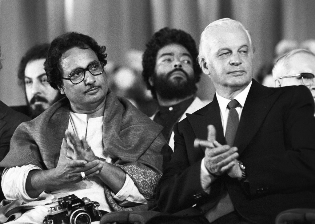 Станислав Ростоцкий 2.jpg