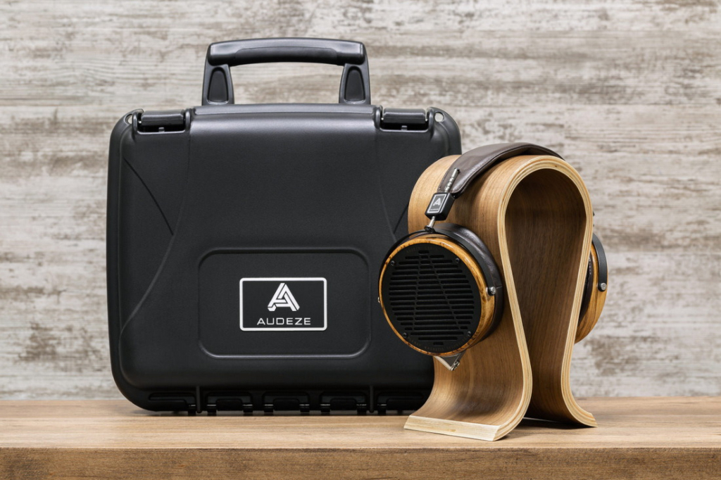 Audeze LCD-3 22.jpg
