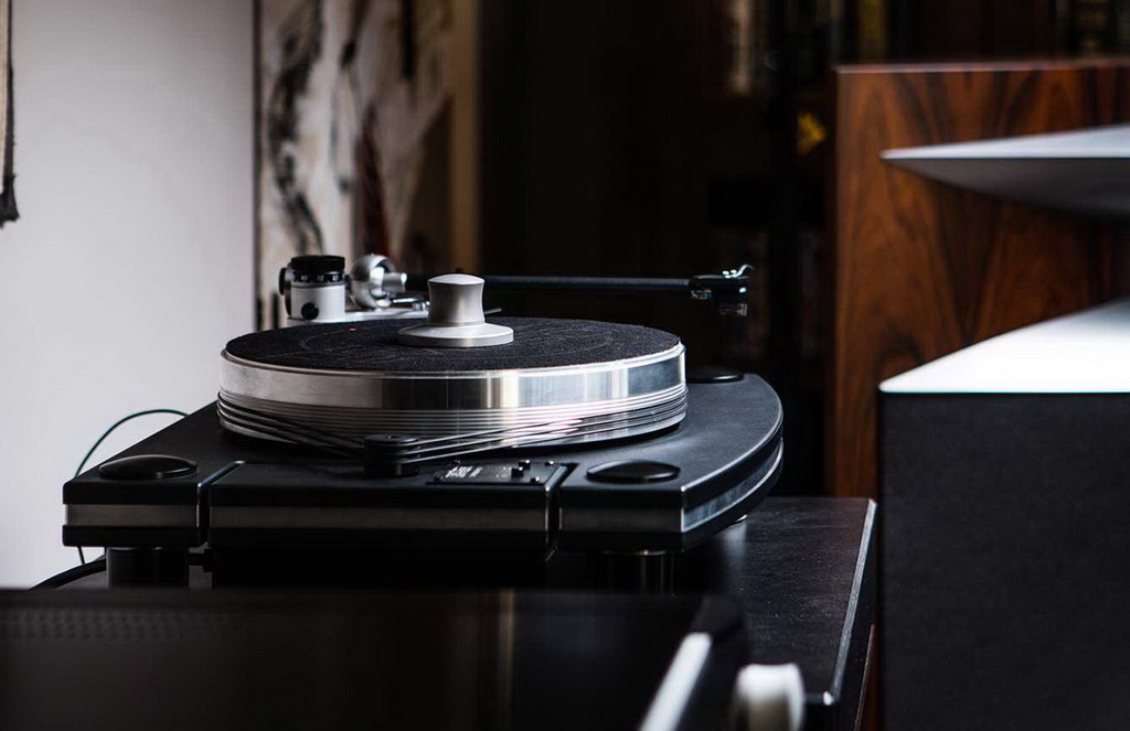 Mark Levinson №515 88.jpg