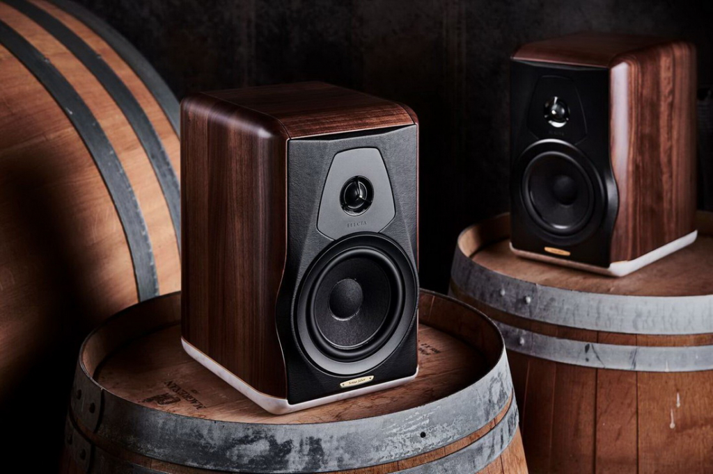 Sonus Faber Electa Amator III 78.jpg