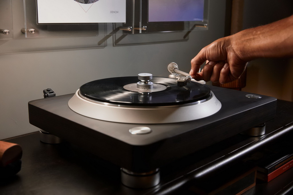 73242-gramofon-denon-dp-3000ne-fot1.jpg